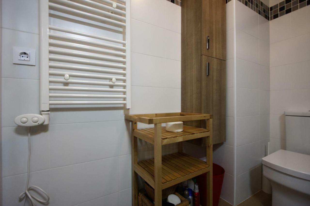 Bonito Apart. Con Parking Y Piscina Mairena del Aljarafe Exterior foto