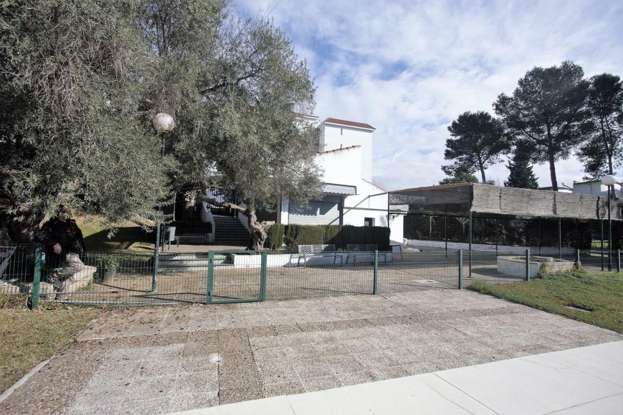 Bonito Apart. Con Parking Y Piscina Mairena del Aljarafe Exterior foto